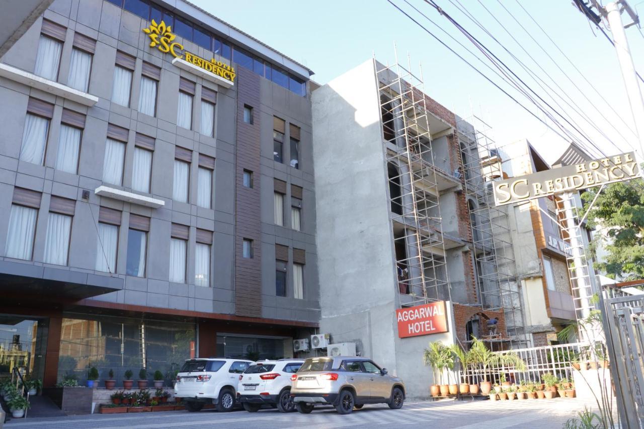 Hotel S C Residency Zirakpur Extérieur photo