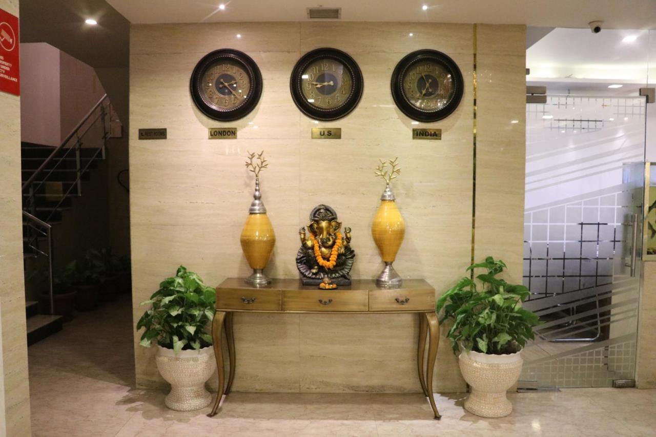 Hotel S C Residency Zirakpur Extérieur photo