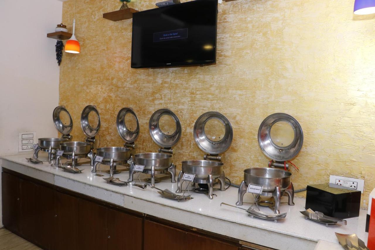 Hotel S C Residency Zirakpur Extérieur photo